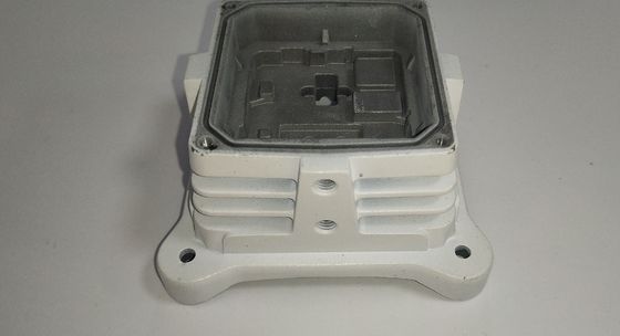Alu ADC 12 Custom Service Mold การหล่ออลูมิเนียมที่มีความแม่นยำ การชุบ PVD