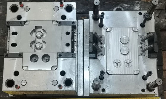 S136H 718H 2343 แม่พิมพ์ฉีดพลาสติกที่มีความแม่นยำแบบกำหนดเอง OEM