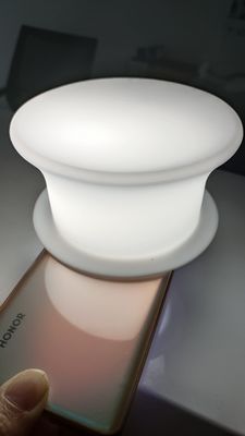 Oem Lamp Shade Custom ซิลิโคนชิ้นส่วน ไม่เป็นพิษ