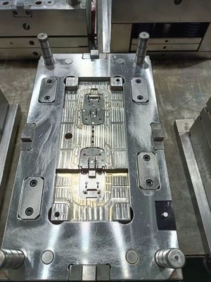 ISO การปั้นพลาสติกตามสั่ง เครื่องบด CNC การผลิตและการแปรรูป